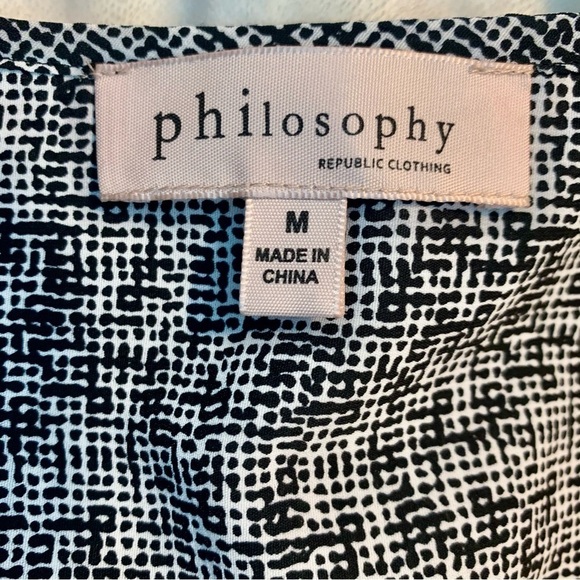 NEW Philosophy Sleeveless Top Medium Black White Pattern Solid Black Back Panel - Picture 10 of 15